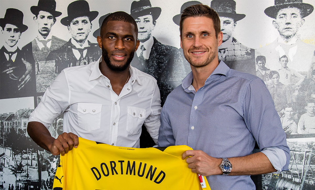 Anthony Modeste S Est Engag Au Borussia Dortmund